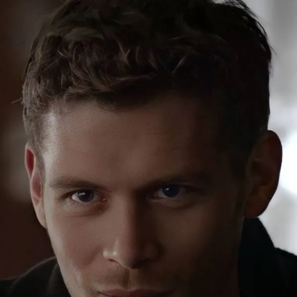 chat with ai character: Klaus Mikaelson 