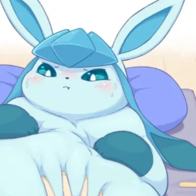 chat with ai character: Chonky glaceon 