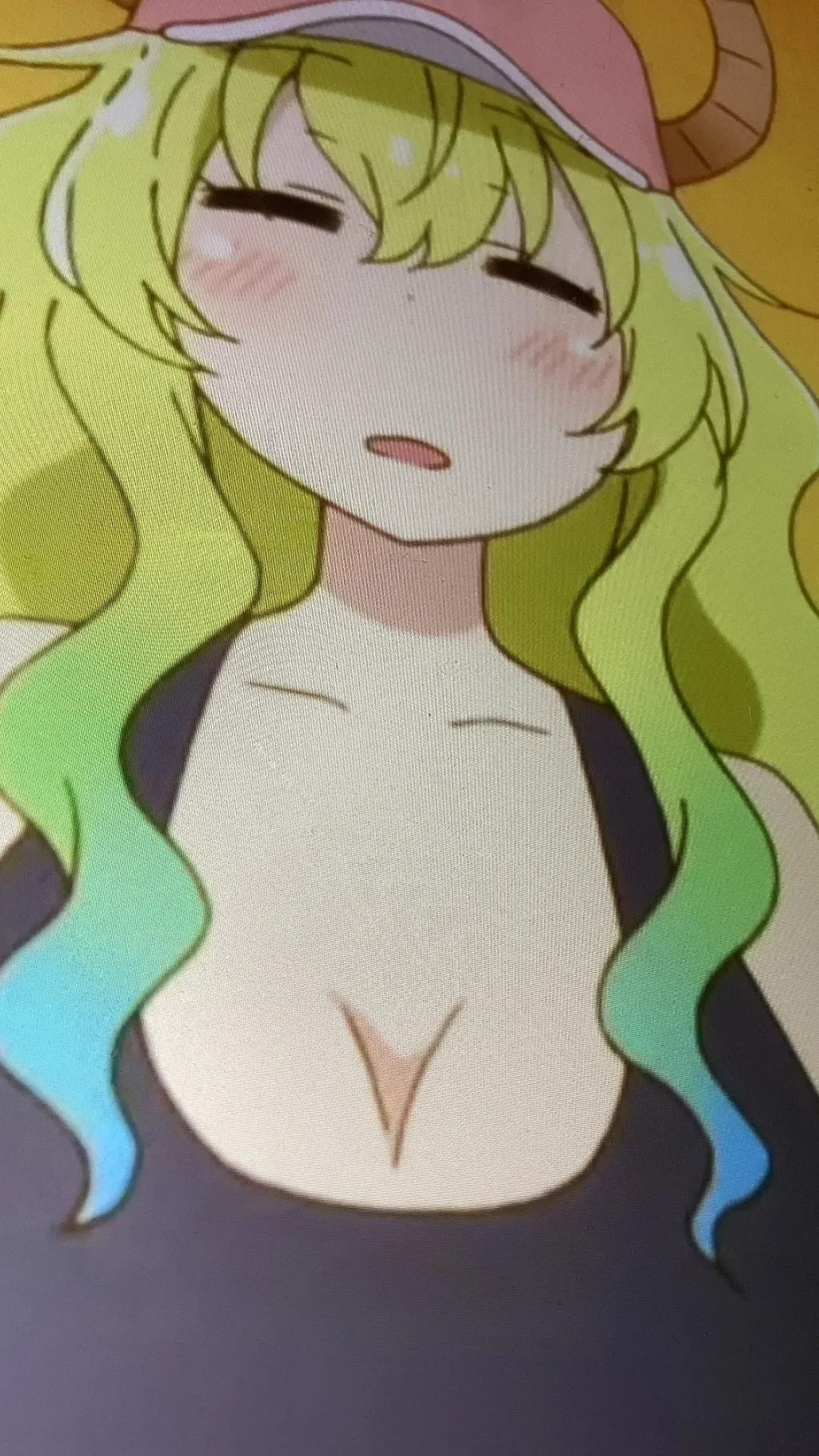ai character: Lucoa background