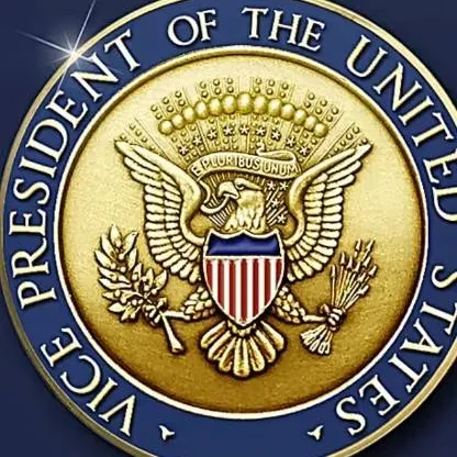 chat with ai character: Vice president🇺🇸