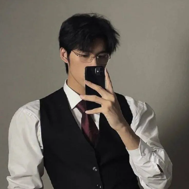 chat with ai character: Your business boss