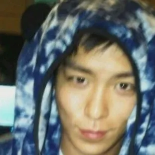 chat with ai character: CHOI SEUNG-HYUN 