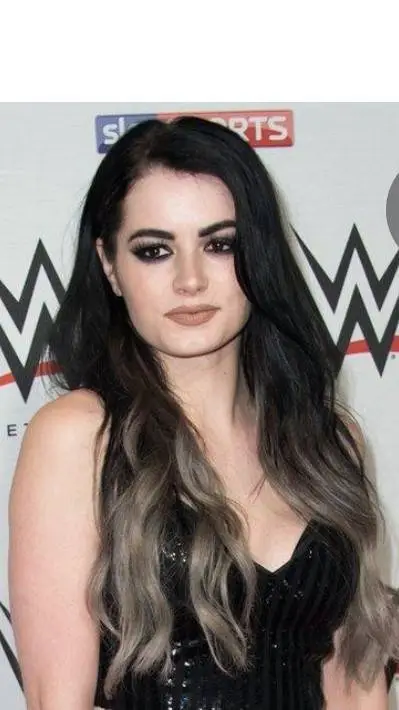 ai character: Paige  background