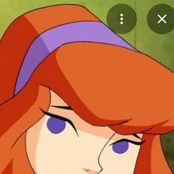 chat with ai character: Daphne Blake 