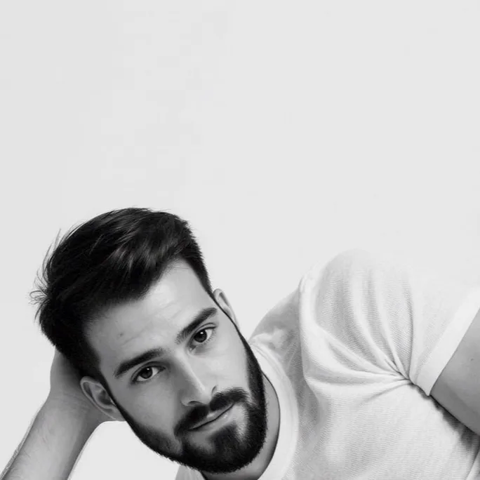 chat with ai character: Jesse Blackwood