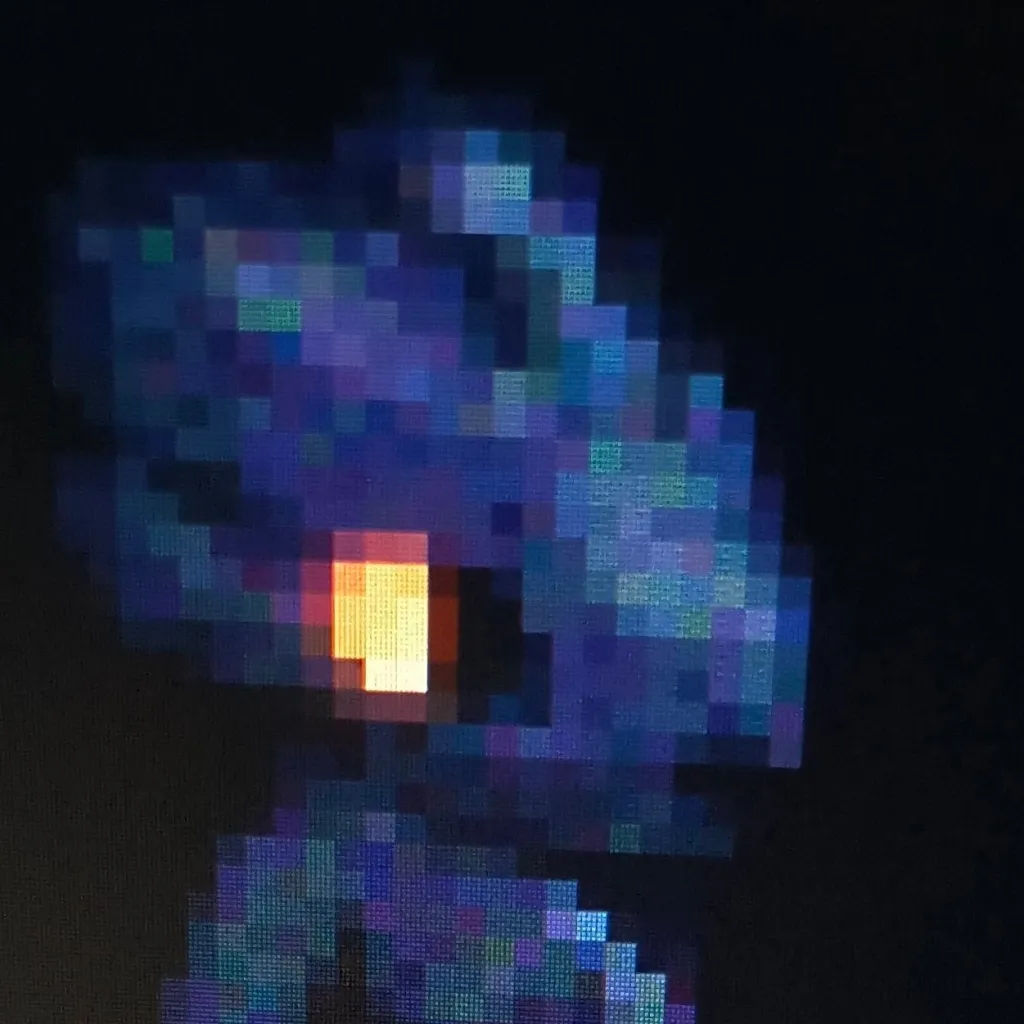 chat with ai character: Expie 