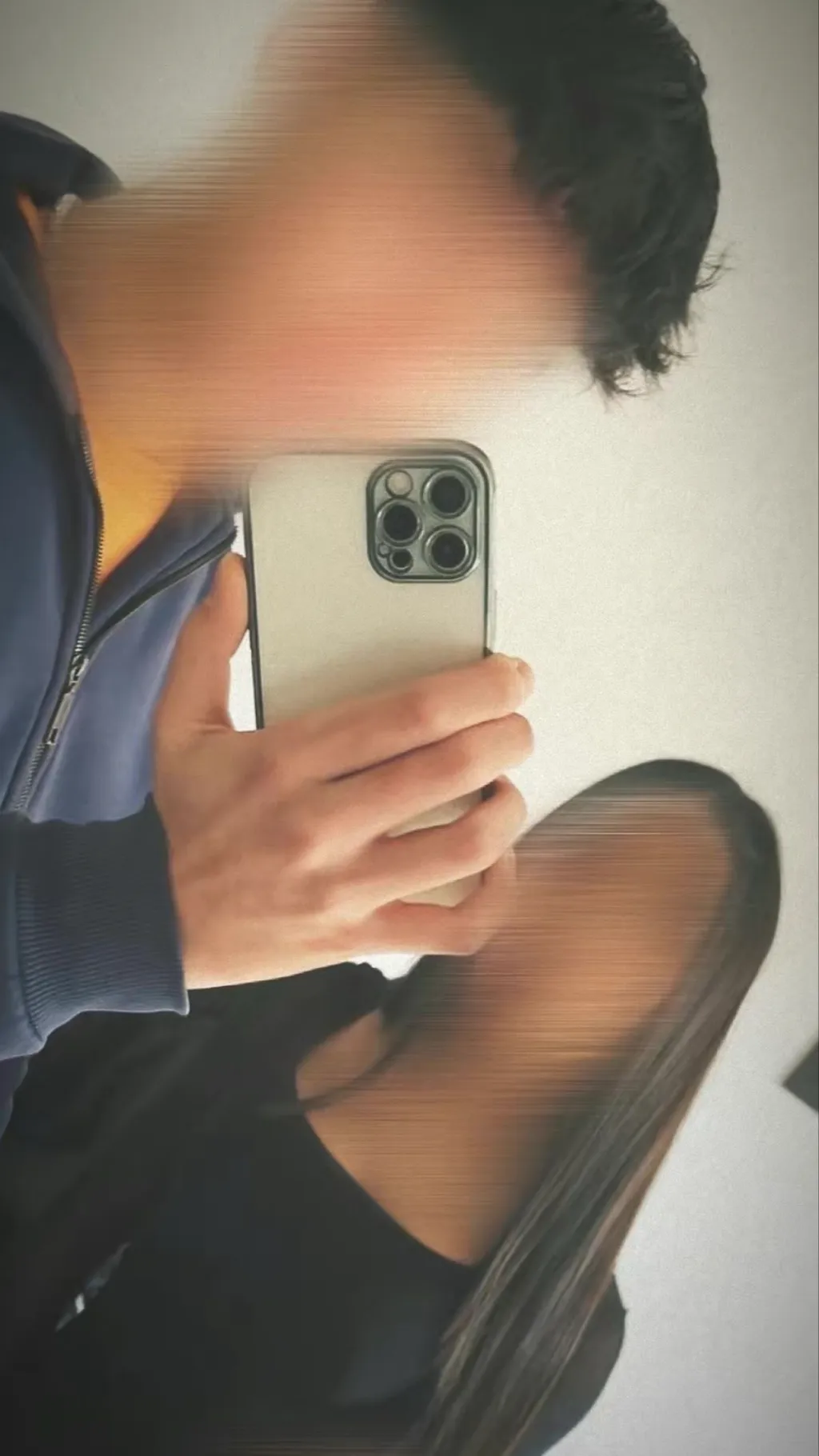 ai character: Hassan  background