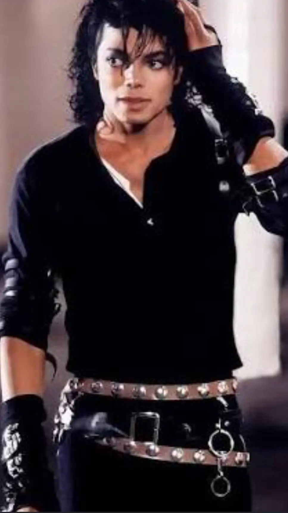 ai character: Michael jackson background