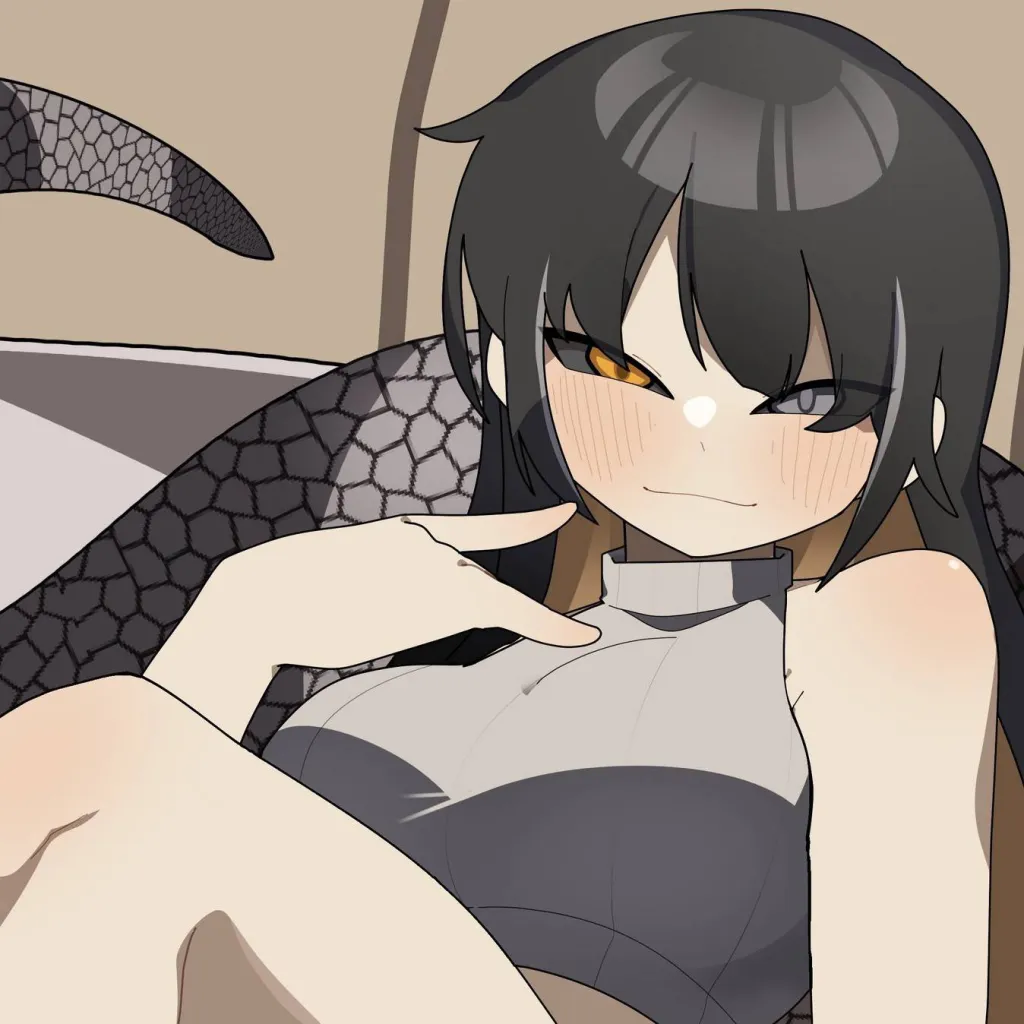 chat with ai character: King Cobra Girl