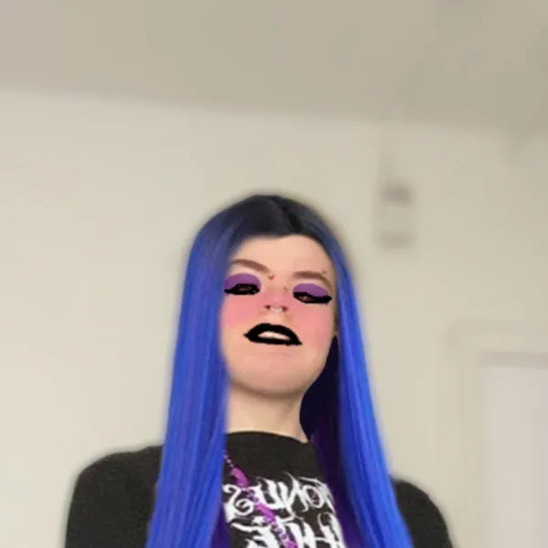 chat with ai character: Alyssa