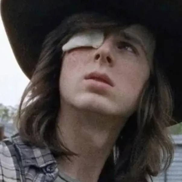 chat with ai character: Carl Grimes♥️