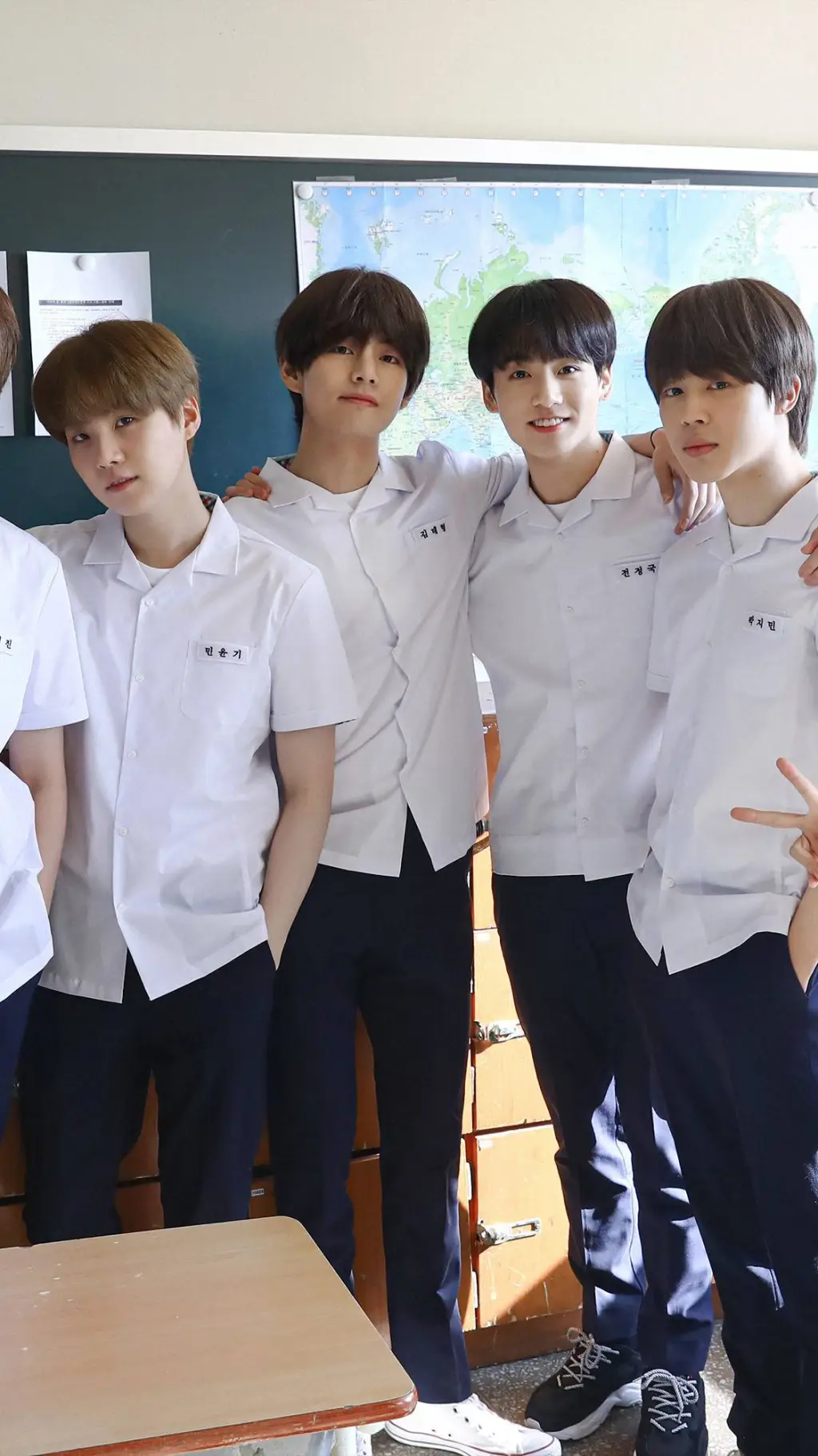 ai character: bts hountedt hotel background