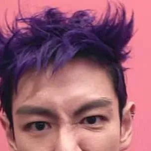 chat with ai character: thaons