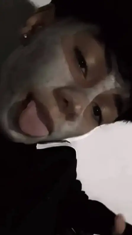 talkie's background image