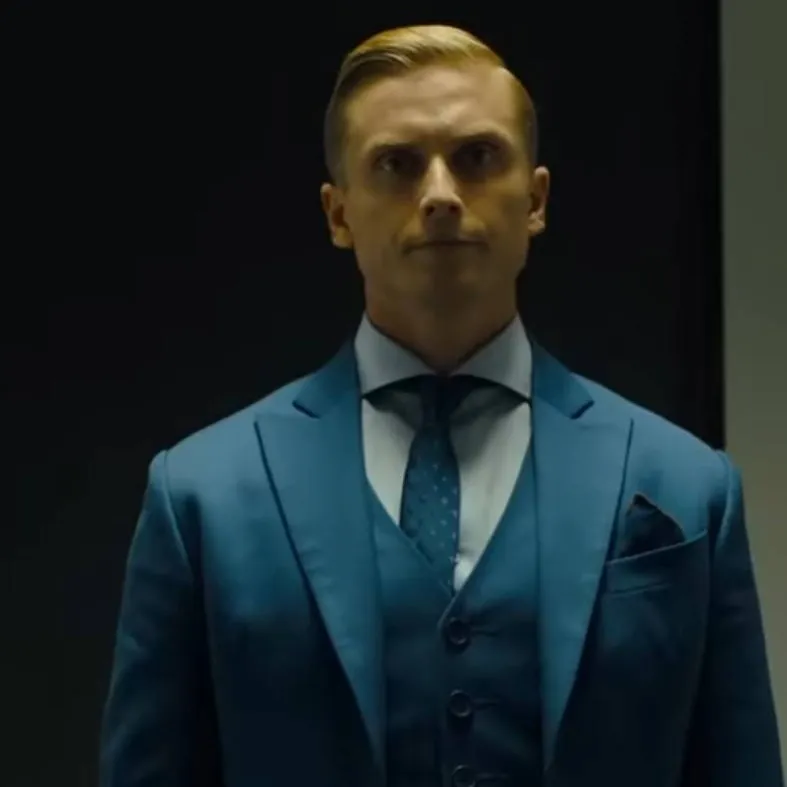 chat with ai character: nixon 