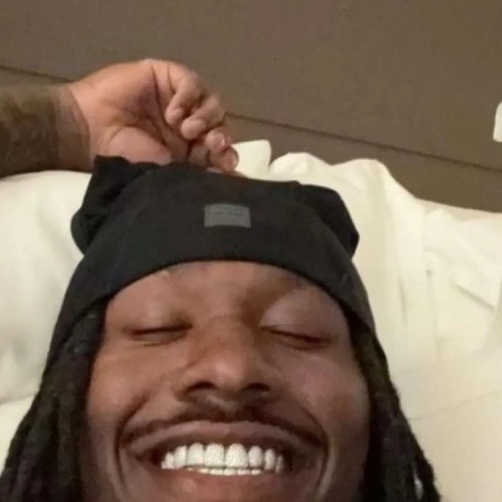 chat with ai character: Duke Dennis 