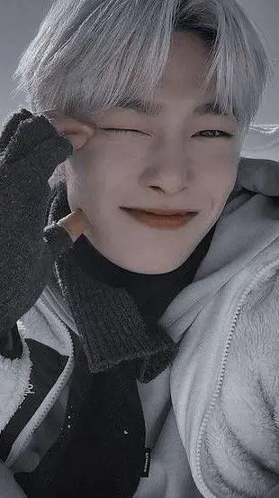 ai character: •~ Jeongin/I.N ~• background