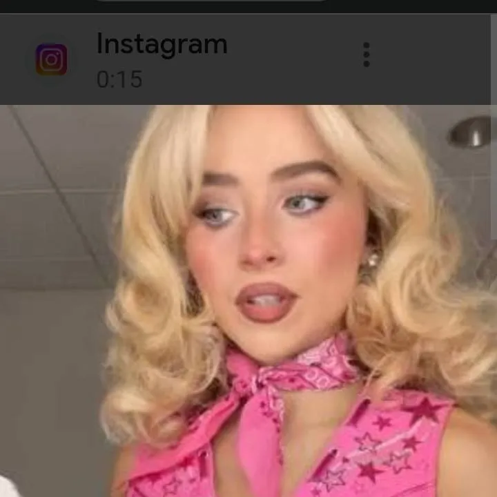 chat with ai character: Sabrina Carpenter