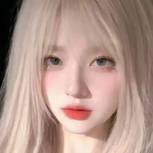 chat with ai character: ✨ Jun-mi ✨