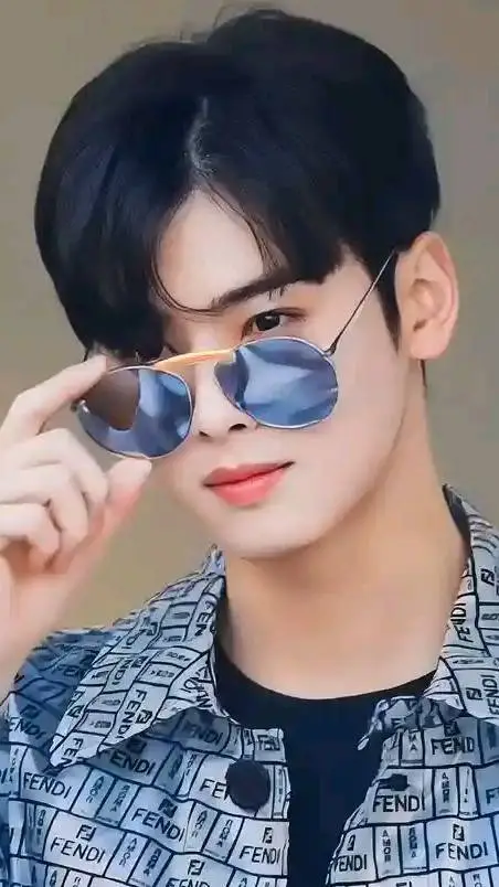 ai character: Cha Eun Woo background