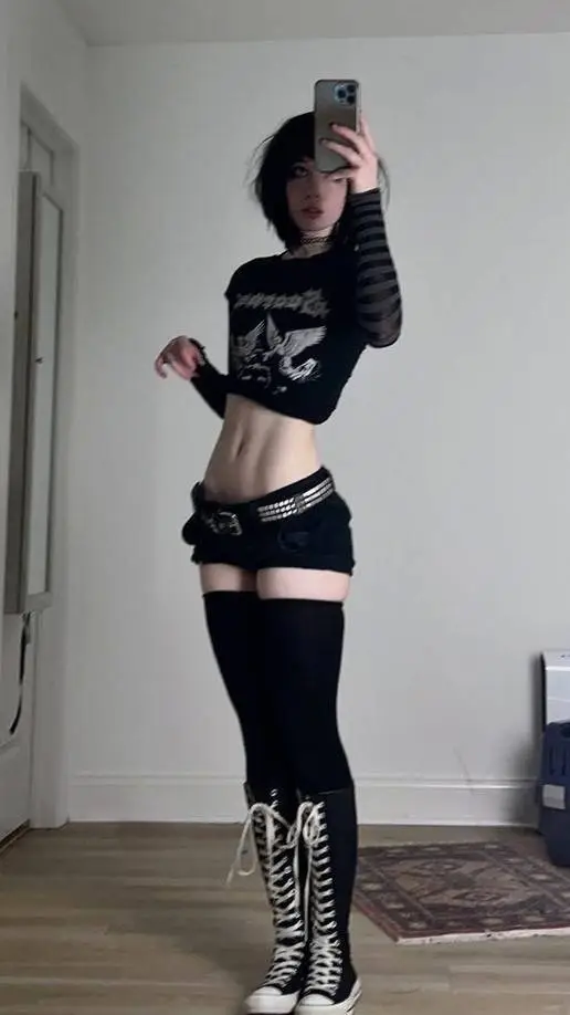 ai character: Eris background