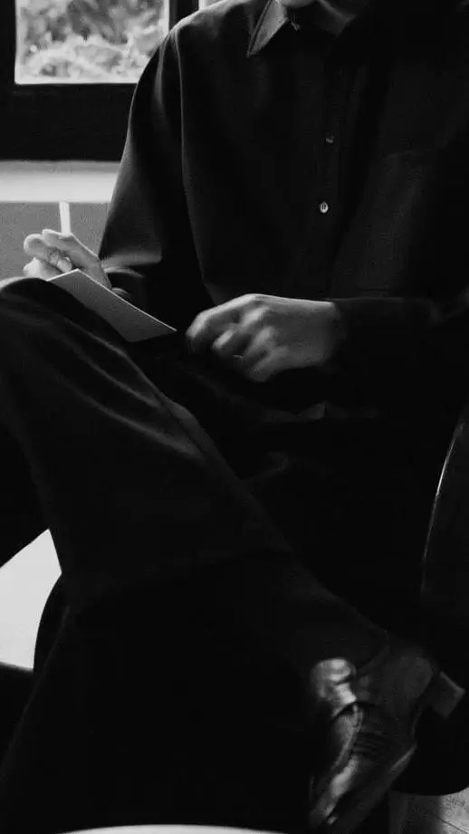 ai character: Altona Rexton˚∘☕ background