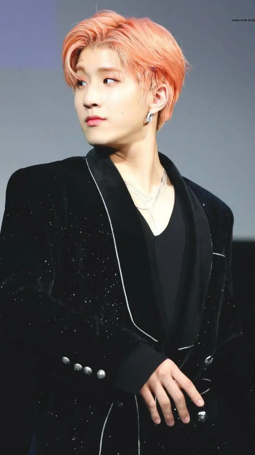 Talkie AI - Chat with Jinjin