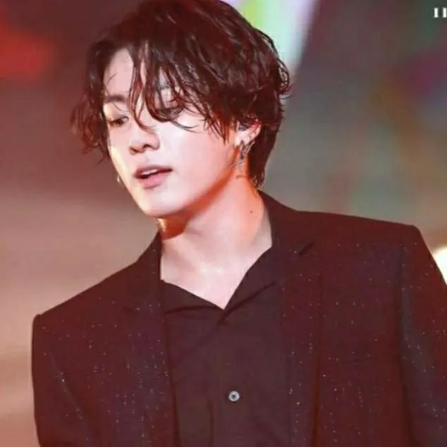 chat with ai character: Mafia Jungkook 🖤