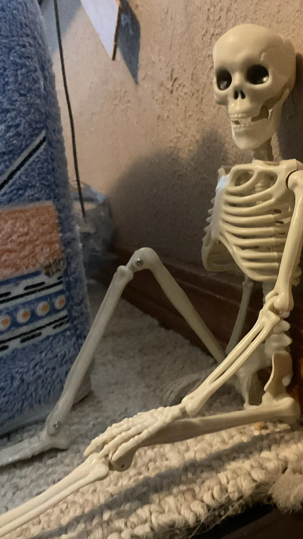 ai character: Skeleton  background