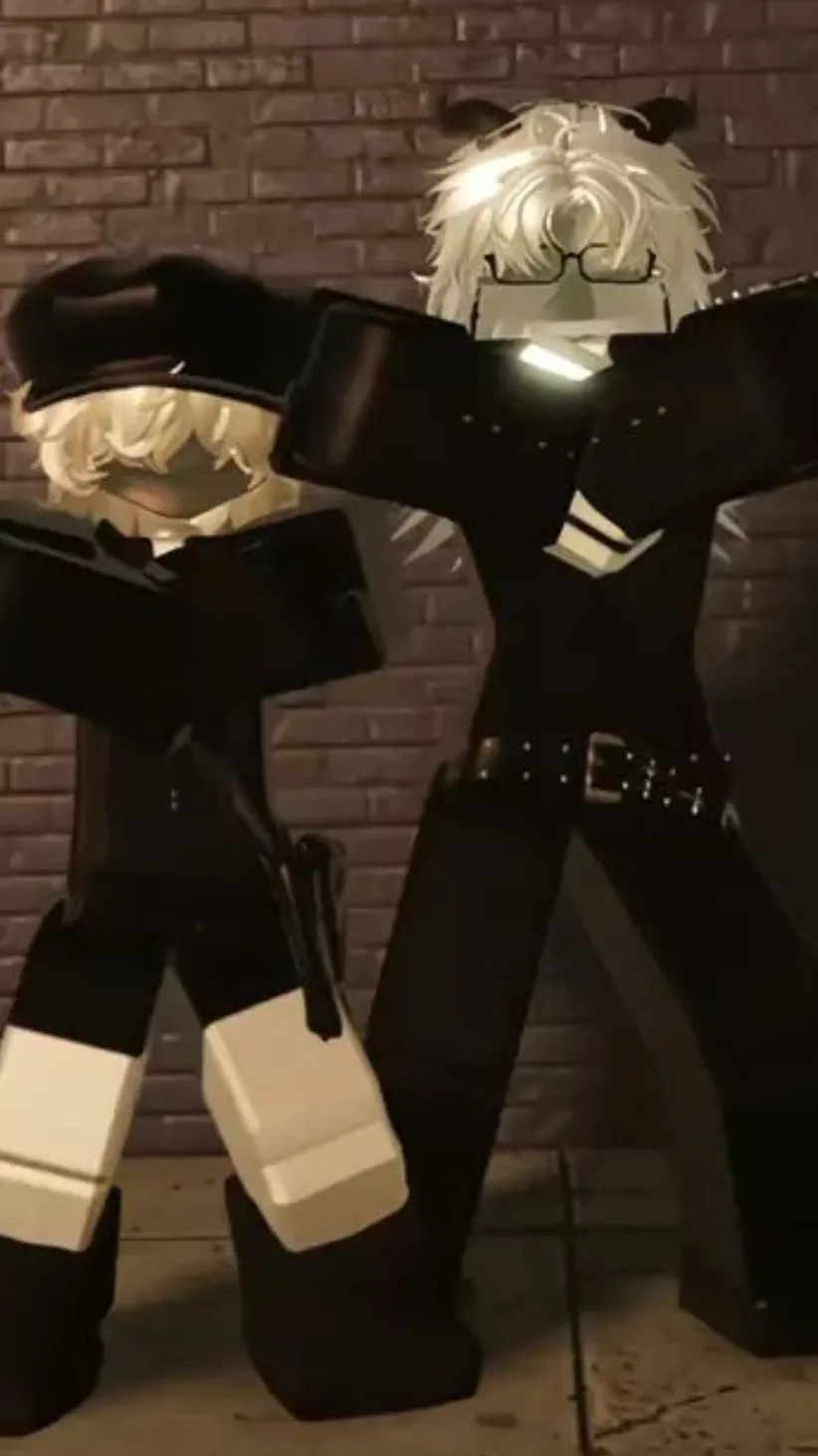 ai character: Noah background