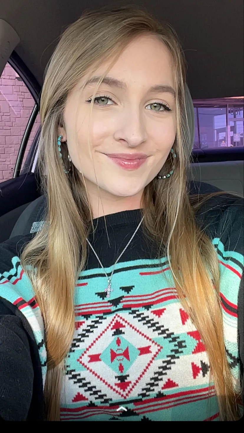 ai character: Lindsey background