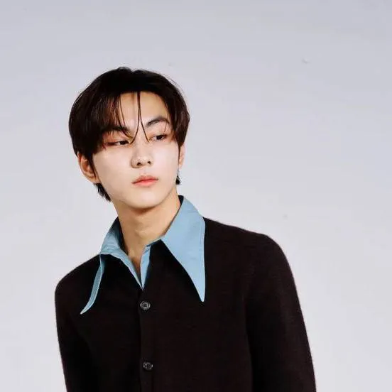 chat with ai character: ➶♥︎𝓨𝓪𝓷𝓰 𝓳𝓾𝓷𝓰𝔀𝓸𝓷♥︎➷