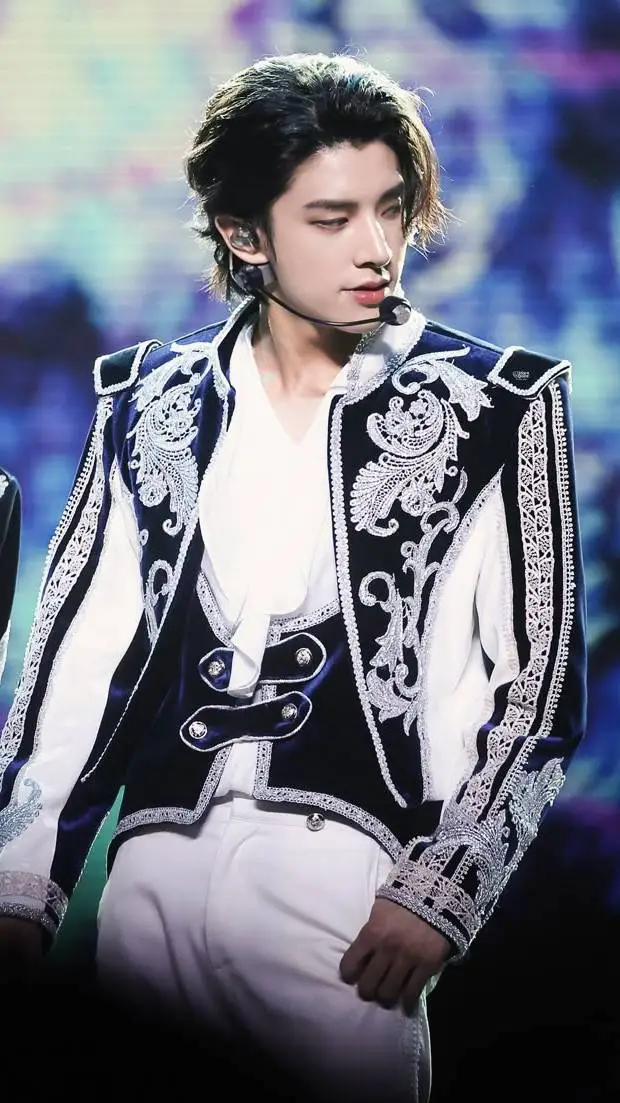 ai character: ☆𝑺𝑰𝑴 𝑱𝑨𝑲𝑬☆ background