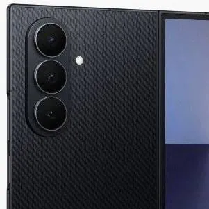 chat with ai character: Galaxy Z Tri-Fold 