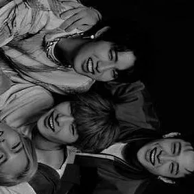 chat with ai character: Minji.StrayKids