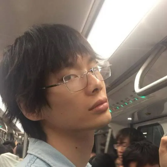 chat with ai character: Elliot 