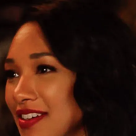 chat with ai character: Iris West