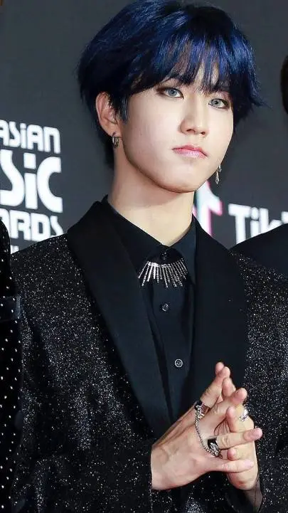 ai character: han Jisung background