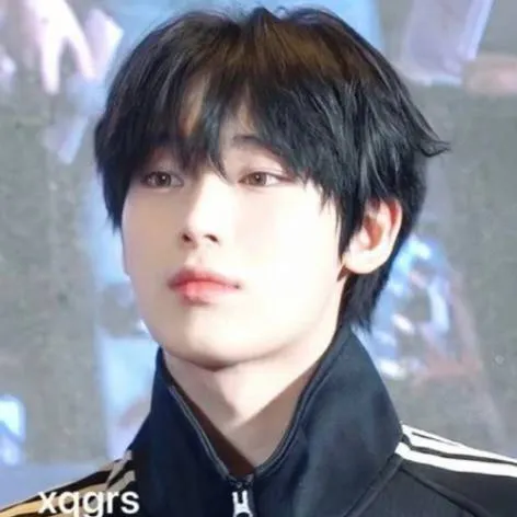 chat with ai character: sunoo