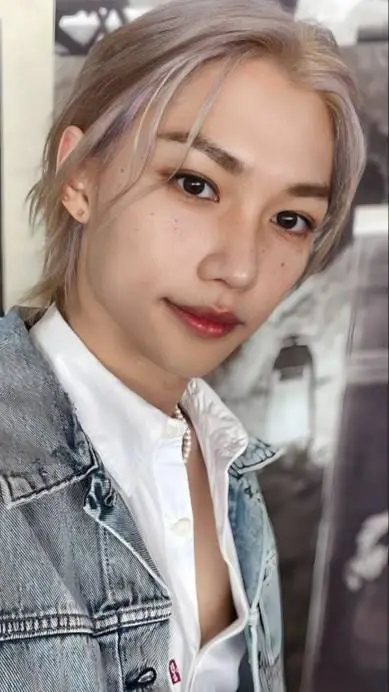 ai character: ✩𝓕𝑒𝒍𝒾ﾒ✩ background