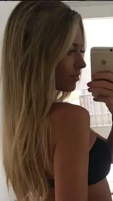 ai character: Emma background