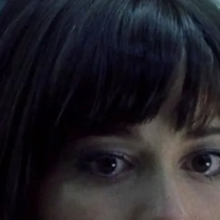 chat with ai character: Fd3