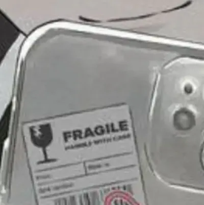 chat with ai character: Leo♡🐝💛🖤~