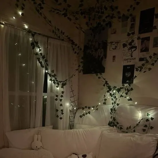 chat with ai character: microorganism 