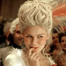 chat with ai character: Marie Antoinette