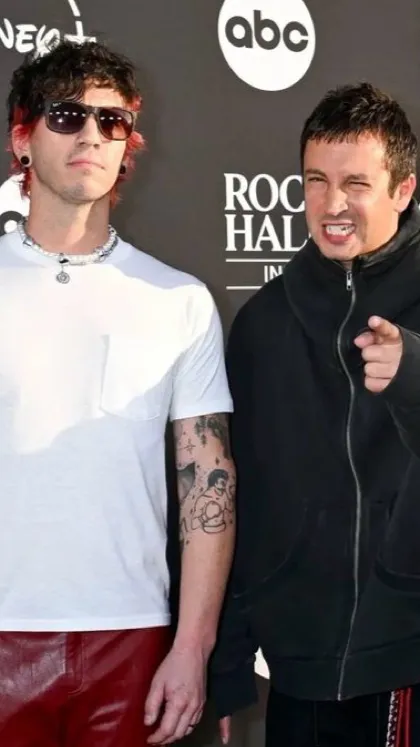 Talkie AI - Chat with Twenty one pilots!