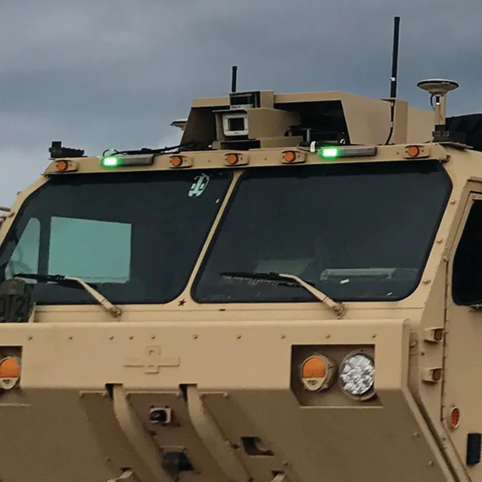 chat with ai character: ￼￼ Luna ￼