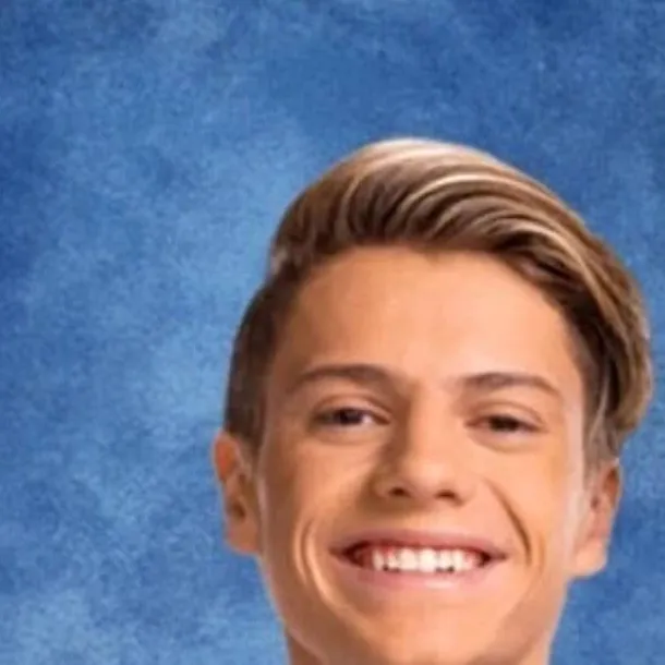 chat with ai character: Henry danger 