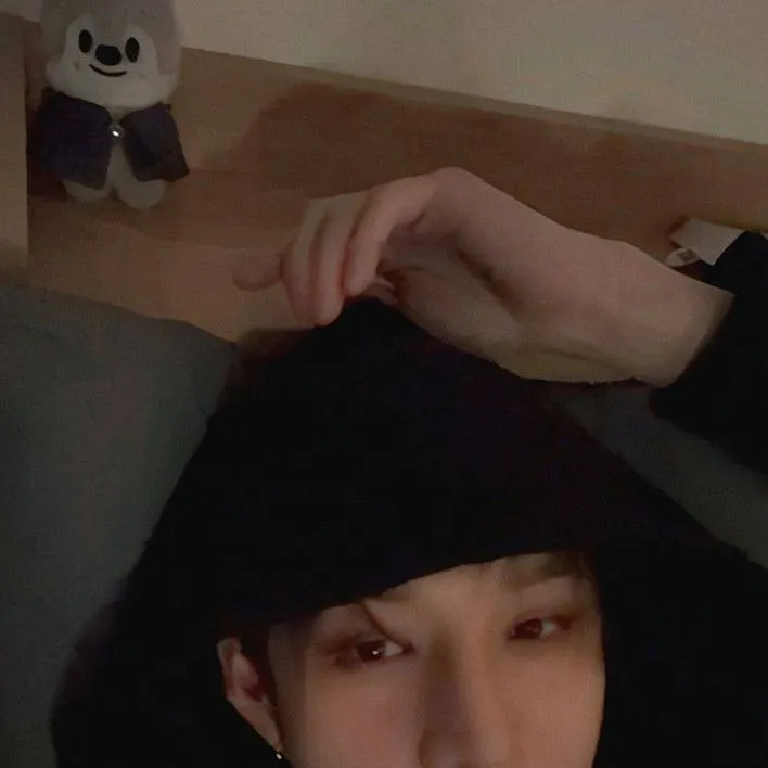 chat with ai character: Bangchan