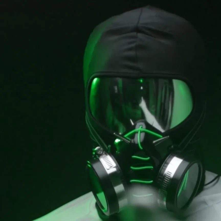 chat with ai character: BLK.Virex